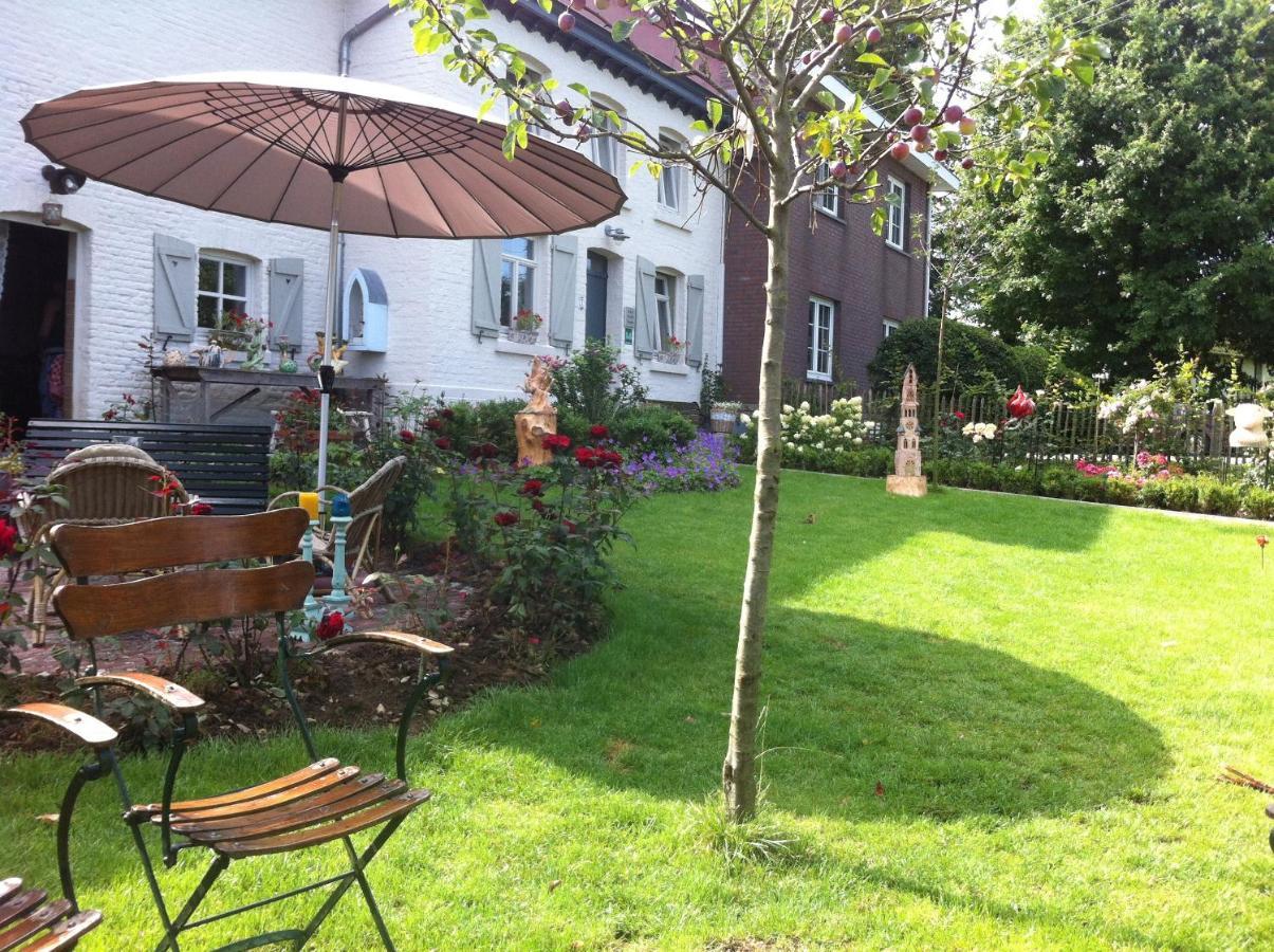Puurteuven B&B Tussen Kunst En Natuur Voeren Exterior photo
